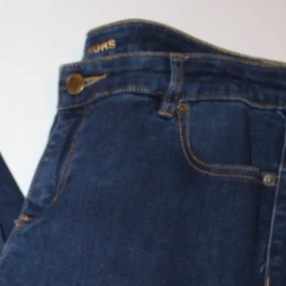 ⭐️CLEARANCE SALE⭐️MICHAEL KORS Skinny Soft Denim Jeans SZ 10 - Picture 3 of 5